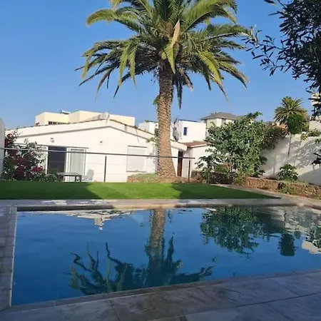 Casa Sandra, Private Saltwater Pool And Garden Апартаменты Такоронте